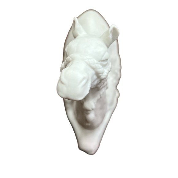 VTG AVON 1984 NATIVITY COLLECTIBLE "THE CAMEL" - Picture 3 of 6